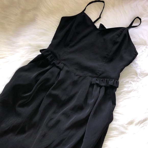 h&m little black dress